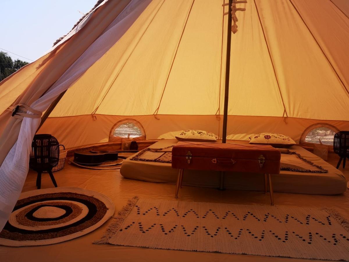 Luna Glamping Тузла Екстериор снимка