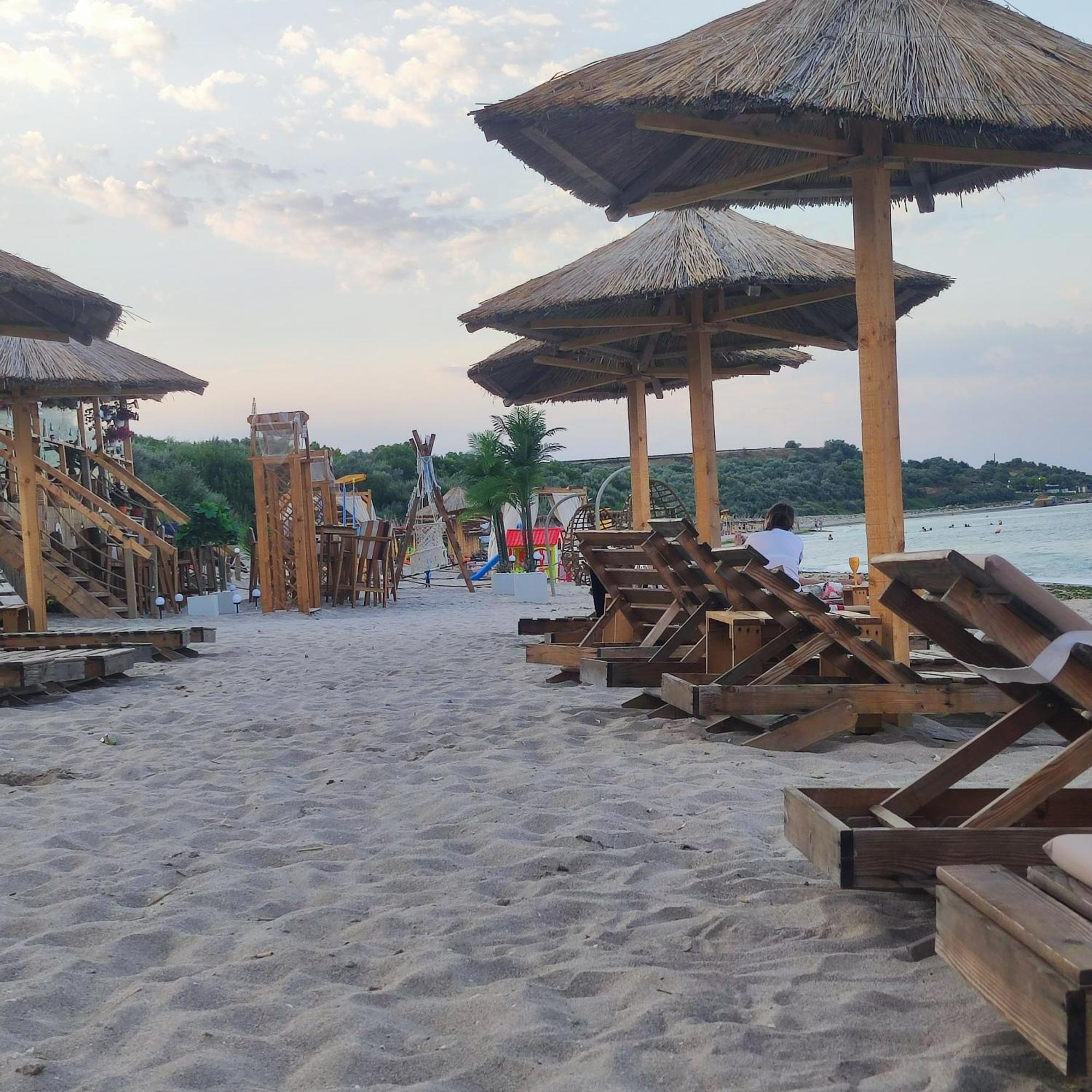 Luna Glamping Тузла Екстериор снимка